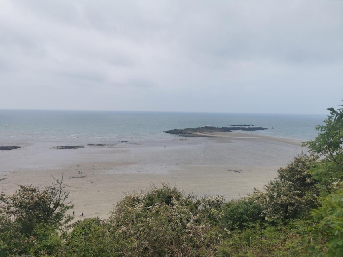 Un Havre De Paix Villa La Meaugon Luaran gambar
